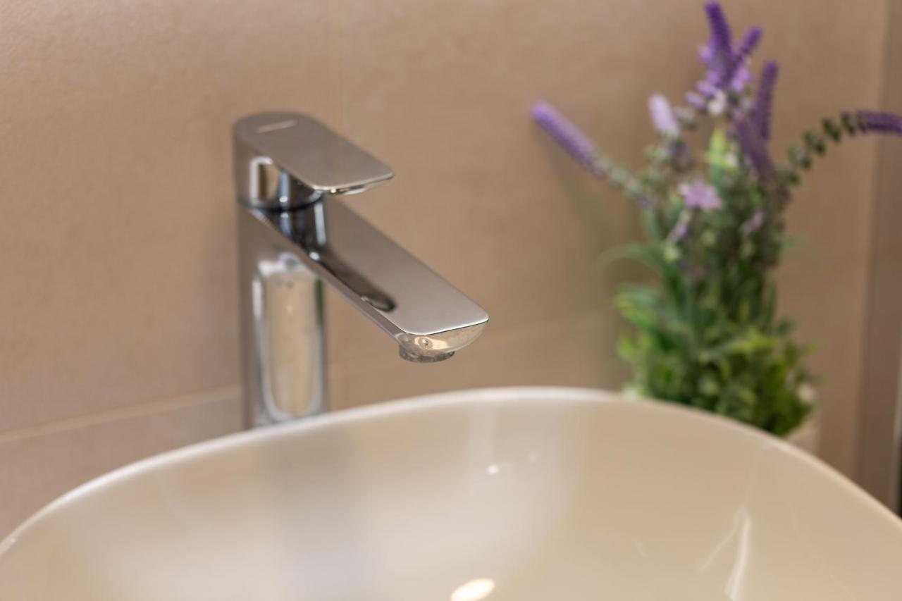Luxury Studio Apartment Honeymoon Селце Экстерьер фото