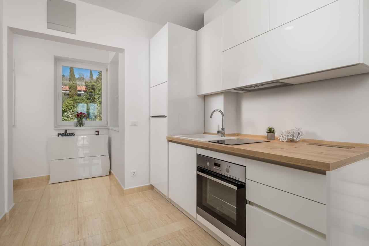 Luxury Studio Apartment Honeymoon Селце Экстерьер фото